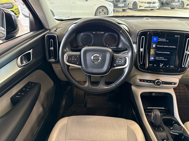 Volvo XC40 vaihtoauto