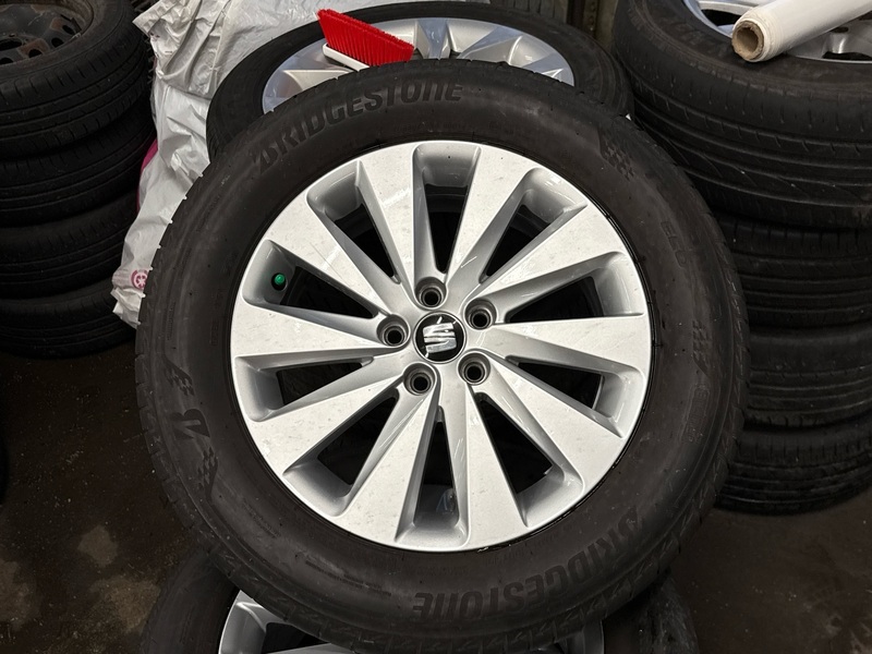 SEAT Arona vaihtoauto