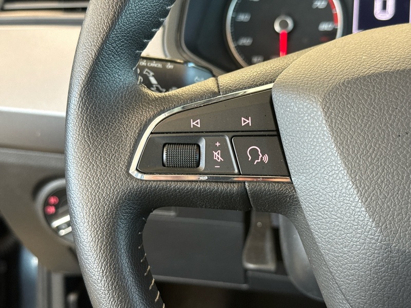 SEAT Arona vaihtoauto