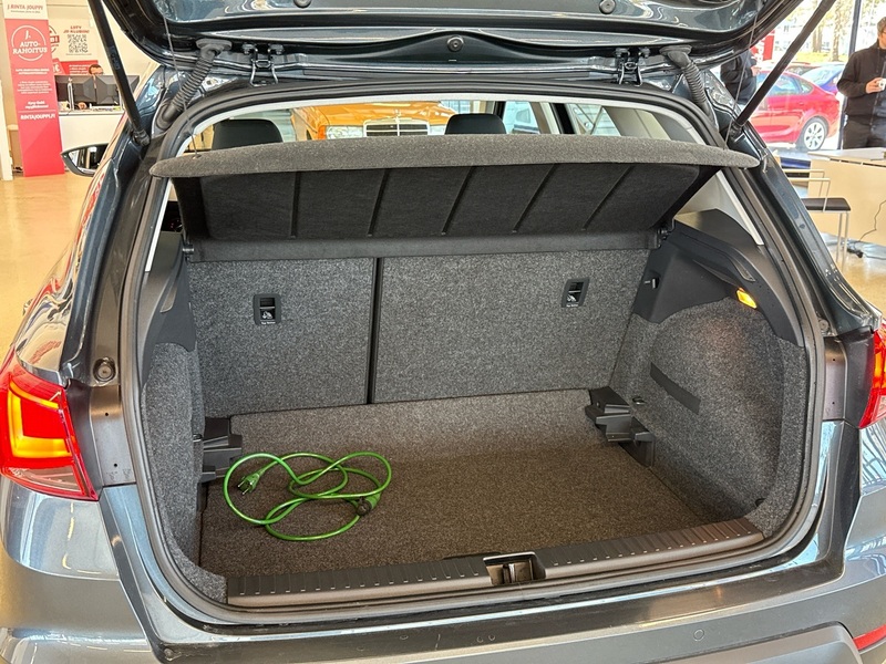 SEAT Arona vaihtoauto