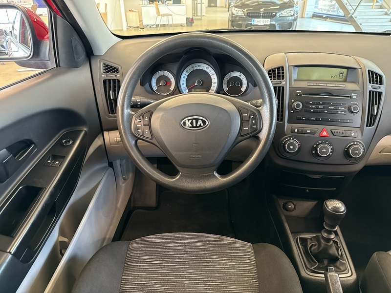 Kia Ceed vaihtoauto