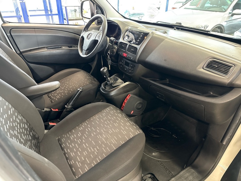 Opel Combo vaihtoauto