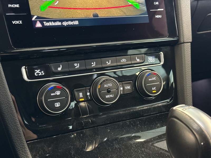 Volkswagen Golf vaihtoauto