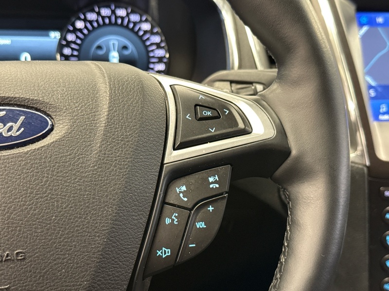 Ford S-MAX vaihtoauto