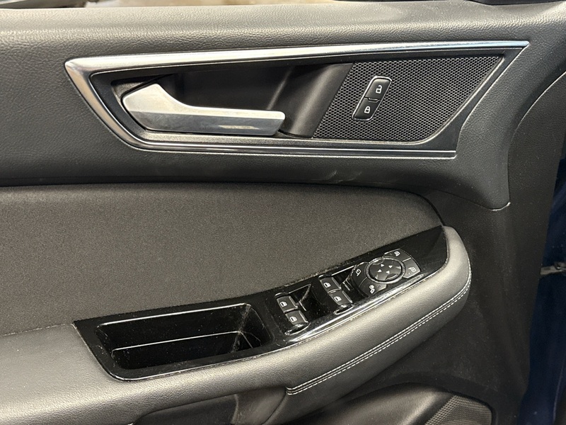 Ford S-MAX vaihtoauto