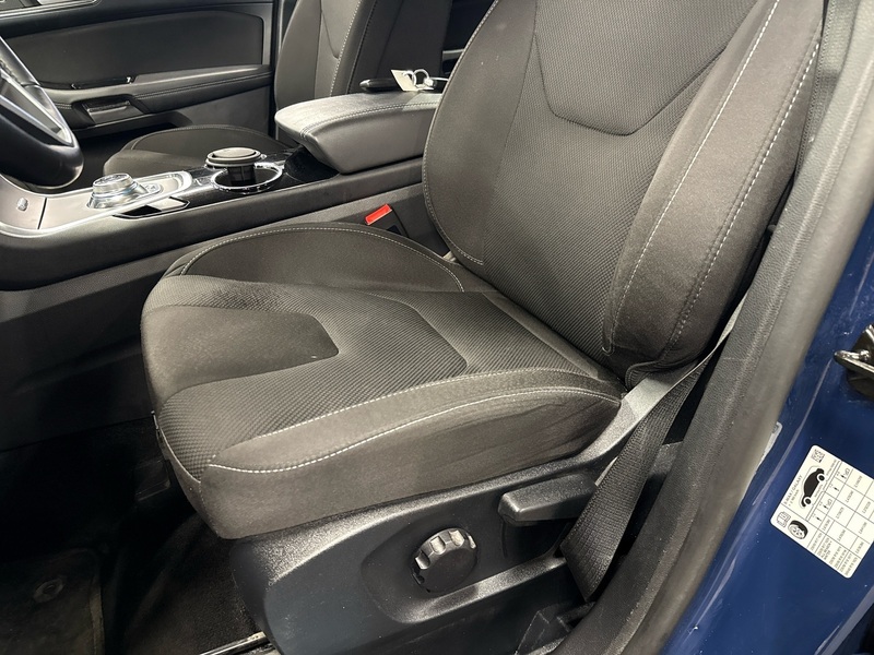 Ford S-MAX vaihtoauto