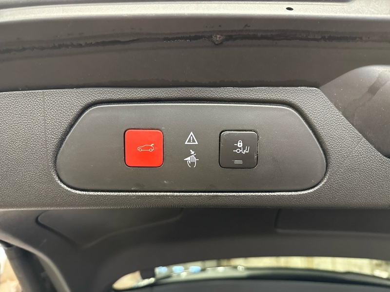 Opel Grandland X vaihtoauto