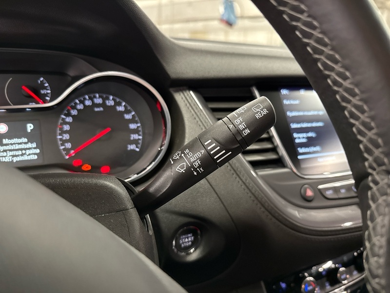 Opel Grandland X vaihtoauto