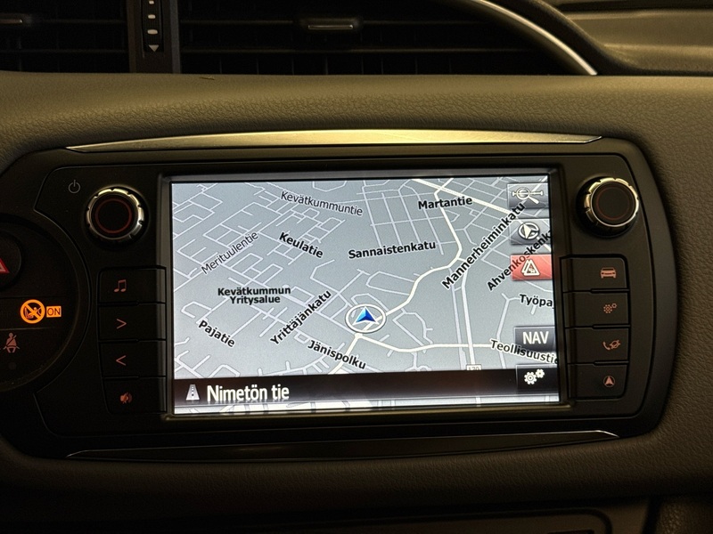 Toyota Yaris vaihtoauto