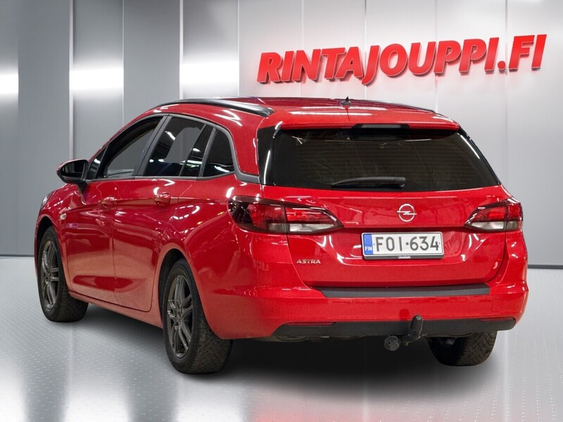 Opel Astra vaihtoauto