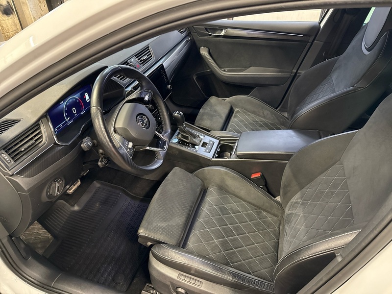 Skoda Superb vaihtoauto