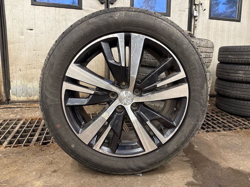 Peugeot 3008 vaihtoauto