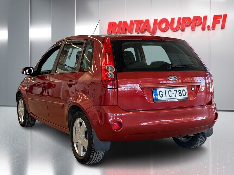 Ford Fiesta vaihtoauto