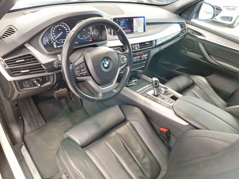 BMW X5 vaihtoauto