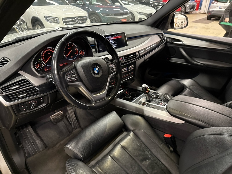 BMW X5 vaihtoauto