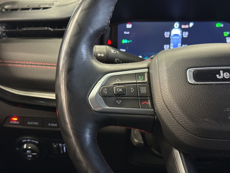 Jeep Compass vaihtoauto