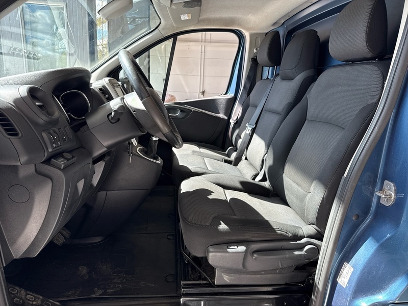 Renault Trafic vaihtoauto