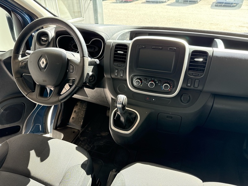 Renault Trafic vaihtoauto