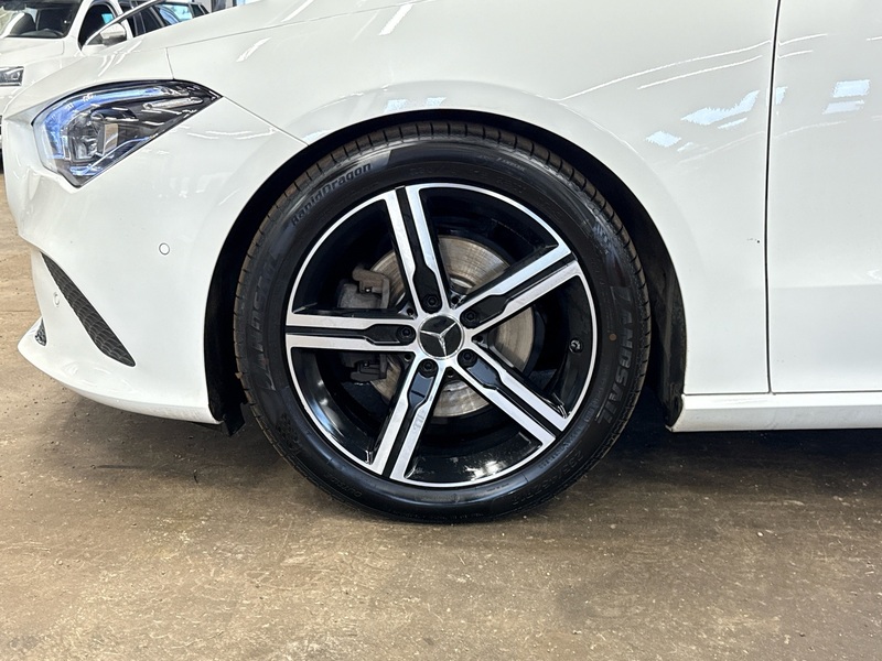 Mercedes-Benz CLA-sarja vaihtoauto