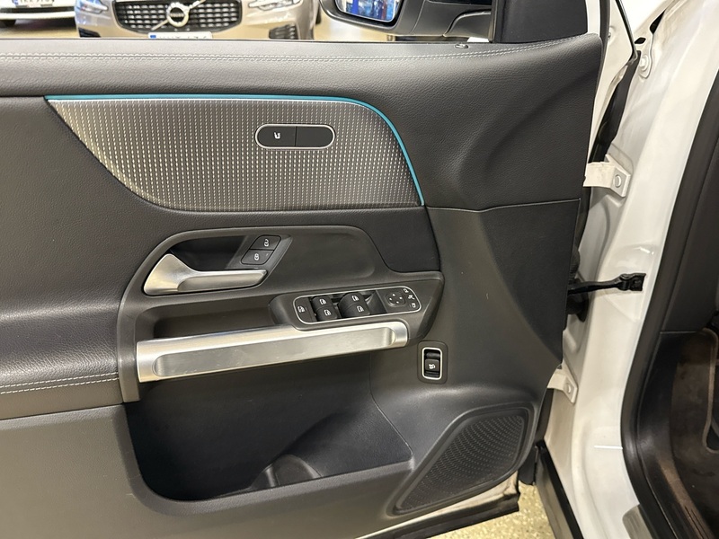 Mercedes-Benz GLB vaihtoauto