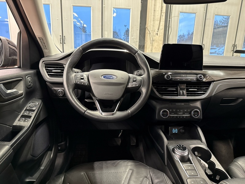 Ford Kuga vaihtoauto