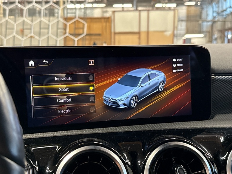 Mercedes-Benz A vaihtoauto