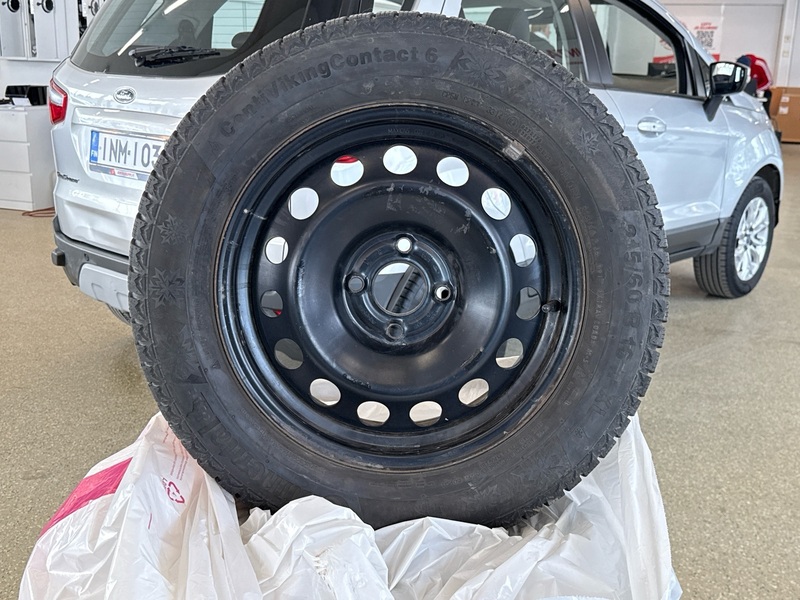 Ford Ecosport vaihtoauto