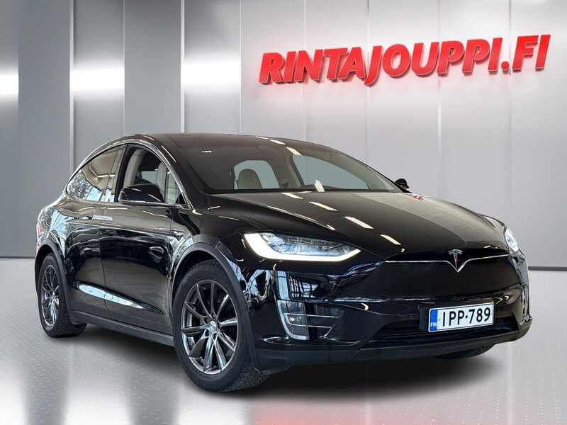 Tesla Model X vaihtoauto