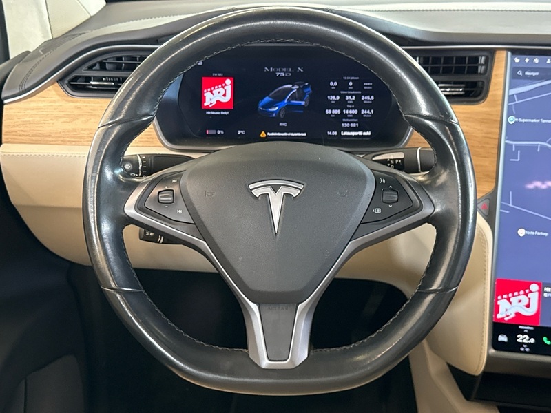 Tesla Model X vaihtoauto