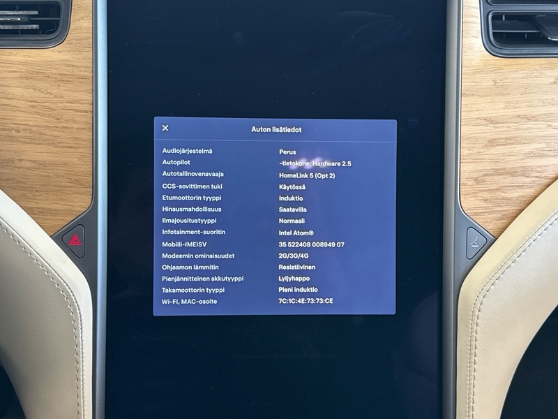 Tesla Model X vaihtoauto