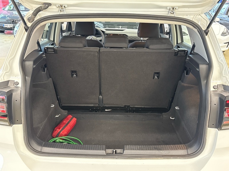 Volkswagen T-Cross vaihtoauto