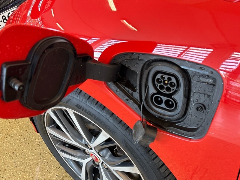 Jaguar I-PACE vaihtoauto