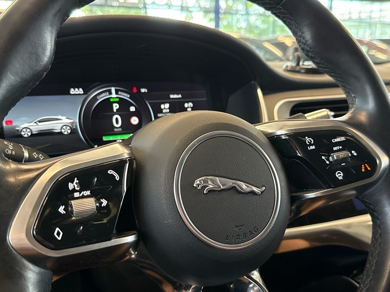 Jaguar I-PACE vaihtoauto