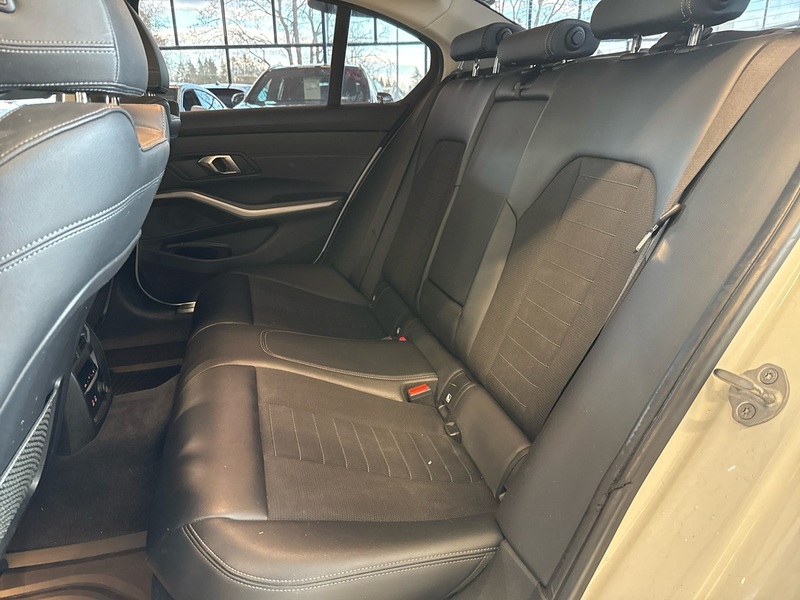 BMW 320 vaihtoauto