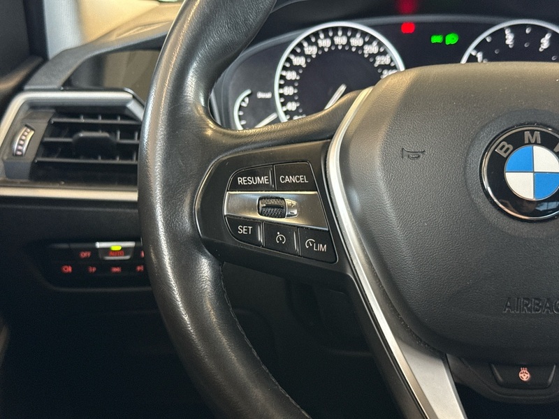 BMW 320 vaihtoauto