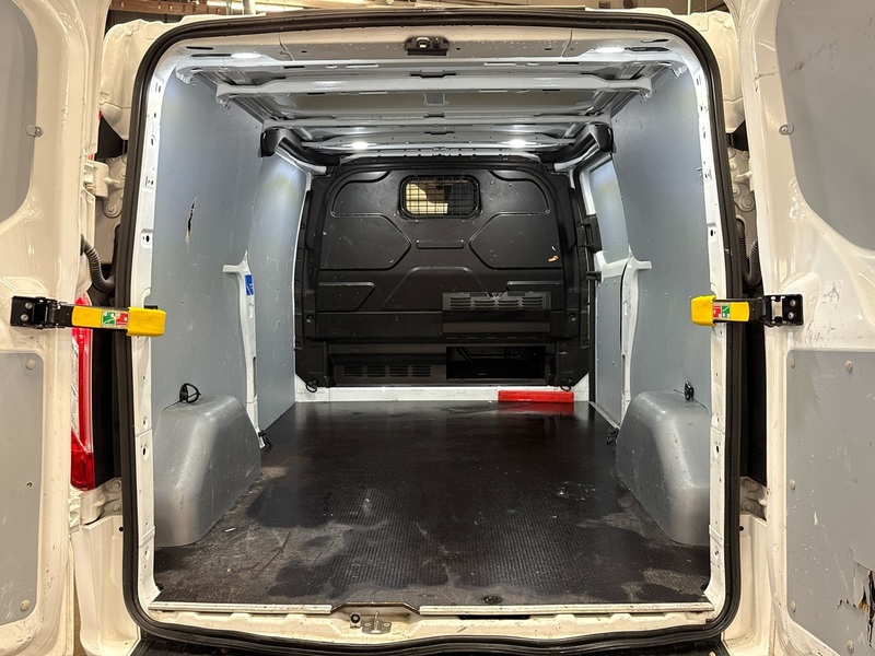 Ford Transit Custom vaihtoauto