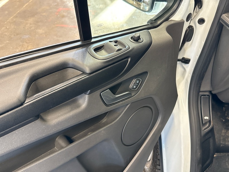 Ford Transit Custom vaihtoauto