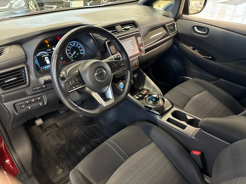 Nissan Leaf vaihtoauto