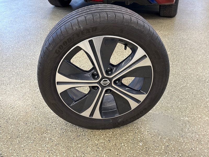 Nissan Leaf vaihtoauto