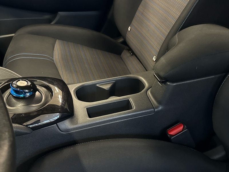 Nissan Leaf vaihtoauto