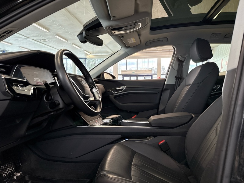 Audi e-tron vaihtoauto