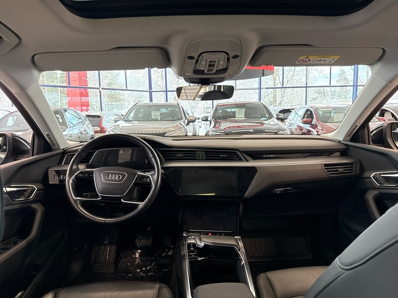 Audi e-tron vaihtoauto