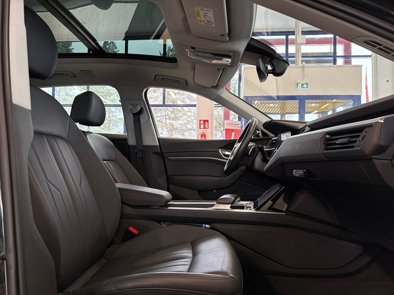 Audi e-tron vaihtoauto