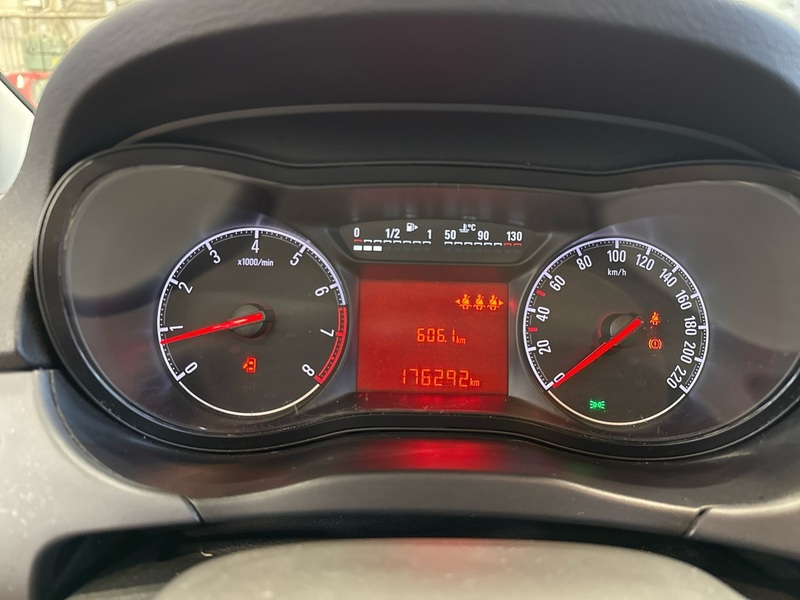 Opel Corsa vaihtoauto