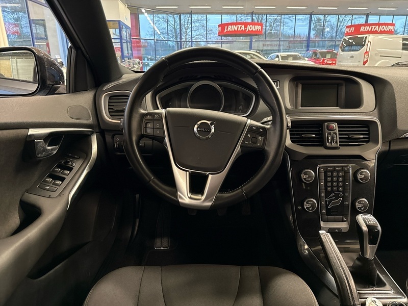 Volvo V40 Cross Country vaihtoauto