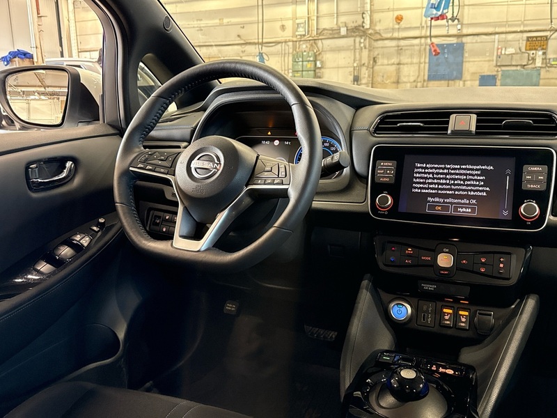 Nissan Leaf vaihtoauto