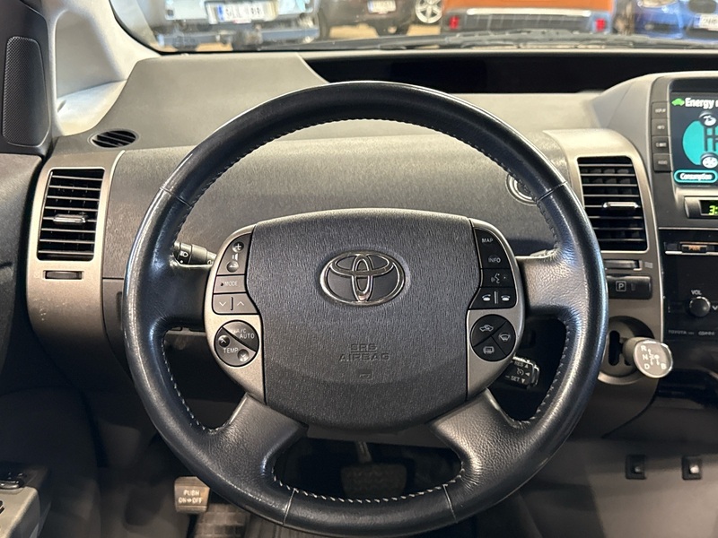 Toyota Prius vaihtoauto