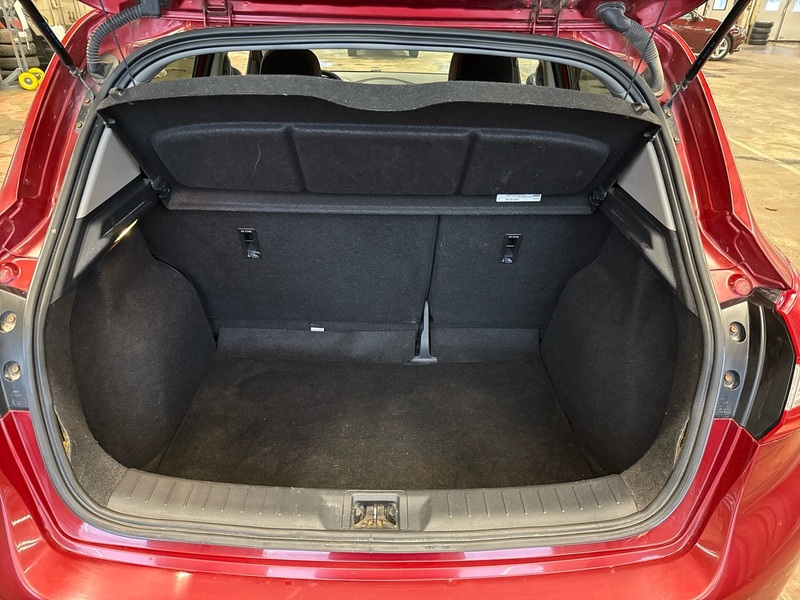 Nissan Pulsar vaihtoauto