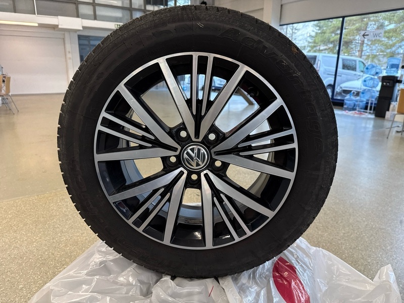 Volkswagen Golf vaihtoauto