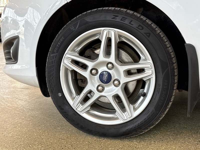 Ford Fiesta vaihtoauto